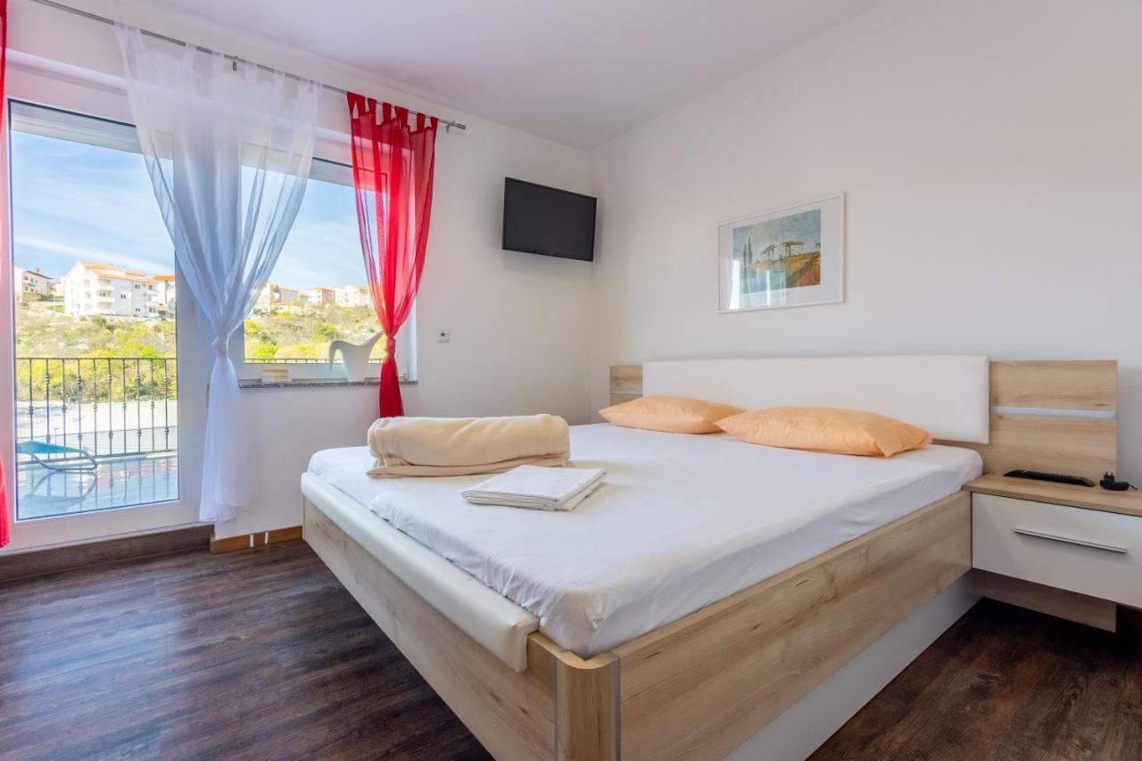 Rimac Apartment And Rooms Novi Vinodolski Exterior foto